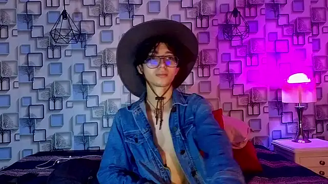 Twink Sebas7 online show from 9, 5, 2026