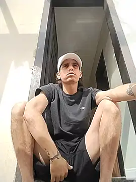 Bruno13travieso online show from 3, 8, 2026