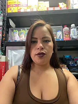 Snapshot of MIA_ROSSEEE chatting on 2, 7, 2026 MIA ROSSEEE online show from 2, 7, 2026