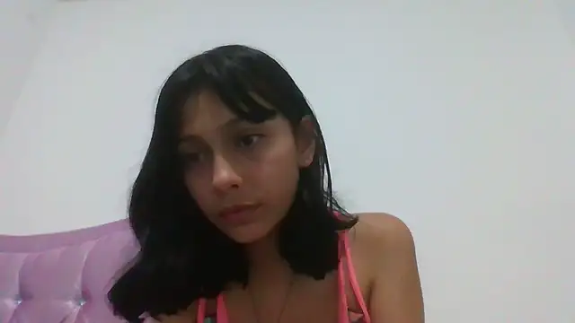 Snapshot of xoxo_anny chatting on 8, 7, 2026 xoxo anny online show from 8, 7, 2026