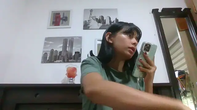 Snapshot of xoxo_anny chatting on 10, 7, 2026 xoxo anny online show from 10, 7, 2026