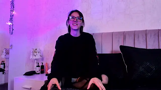 Alis Roze online show from 18, 7, 2026