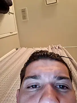 alexis21223 online show from 17, 4, 2026