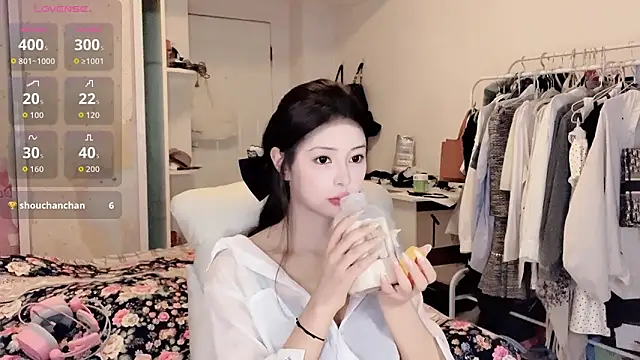 Snapshot of secret-anan chatting on 13, 5, 2026 secret-anan online show from 13, 5, 2026
