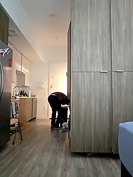 rawanduncut4u online show from 9, 4, 2026