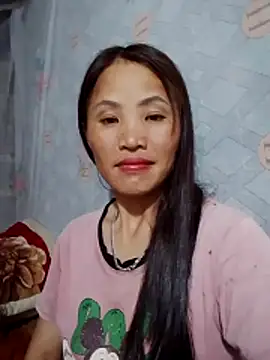  Lyly pussy  online show from 19, 4, 2026