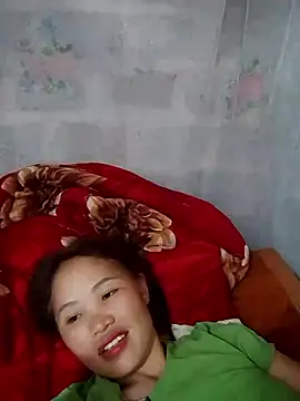  Lyly pussy  online show from 28, 4, 2026