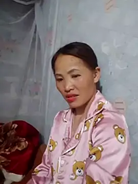  Lyly pussy  online show from 28, 4, 2026