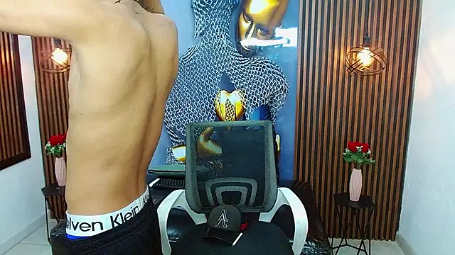 Snapshot of Skinny_cute_Alyer chatting on 30, 6, 2026 Skinny cute Alyer online show from 30, 6, 2026