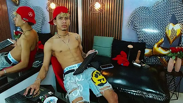 Snapshot of Skinny_cute_Alyer chatting on 12, 7, 2026 Skinny cute Alyer online show from 12, 7, 2026