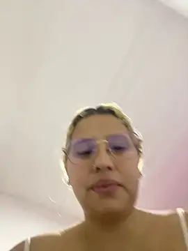 Snapshot of Aliss_Taylor1 chatting on 8, 5, 2026 Aliss Taylor1 online show from 8, 5, 2026