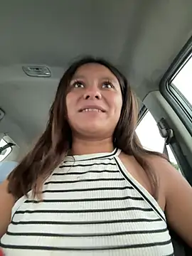 SolMlrena online show from 14, 4, 2026