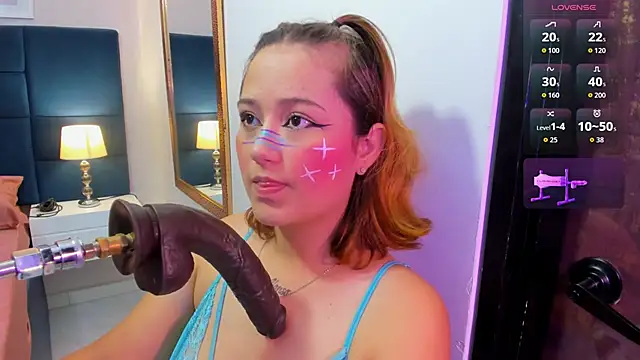Snapshot of iza_grey chatting on 24, 4, 2026 iza grey online show from 24, 4, 2026