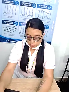 Snapshot of SOFI__10 chatting on 21, 4, 2026 SOFI 10 online show from 21, 4, 2026