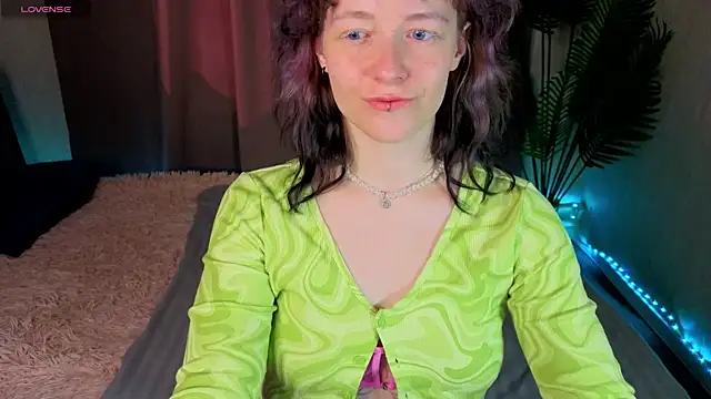 Ricki Bloom online show from 28, 4, 2026