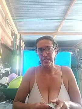 Snapshot of DulceM0609 chatting on 14, 4, 2026 DulceM0609 online show from 14, 4, 2026