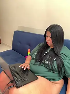 Snapshot of megan_purpura chatting on 21, 4, 2026 megan purpura online show from 21, 4, 2026