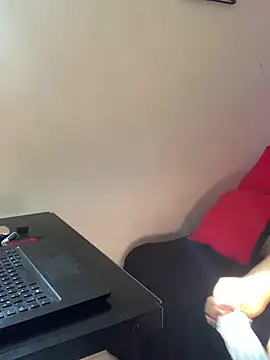 Snapshot of megan_purpura chatting on 29, 4, 2026 megan purpura online show from 29, 4, 2026