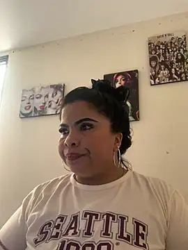 Snapshot of megan_purpura chatting on 30, 4, 2026 megan purpura online show from 30, 4, 2026