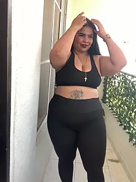 Snapshot of megan_purpura chatting on 18, 5, 2026 megan purpura online show from 18, 5, 2026