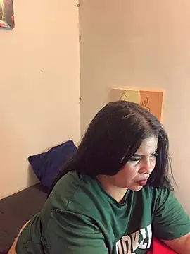 Snapshot of megan_purpura chatting on 20, 5, 2026 megan purpura online show from 20, 5, 2026