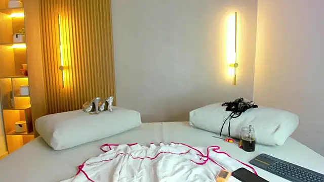 Snapshot of dalila_sette chatting on 9, 5, 2026 dalila sette online show from 9, 5, 2026
