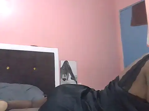 Rinkiedip32 online show from 13, 4, 2026