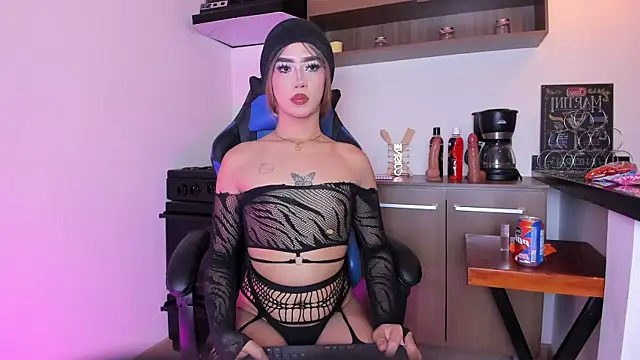 Snapshot of Flor_pink chatting on 8, 7, 2026 Flor pink online show from 8, 7, 2026