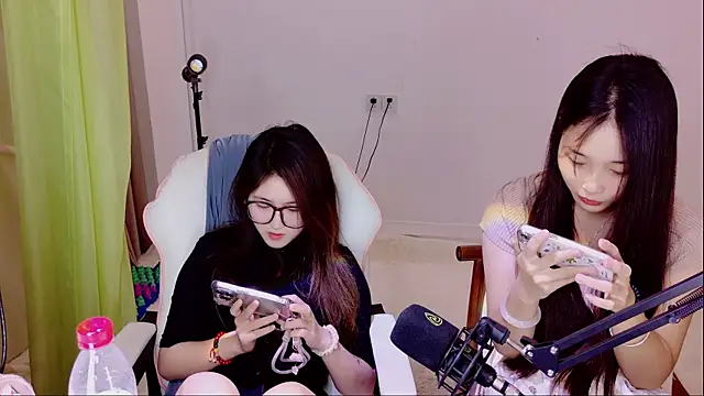 Xiongchumo1120 online show from 30, 5, 2026