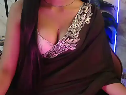 Snapshot of shreya___ chatting on 13, 5, 2026 shreya online show from 13, 5, 2026