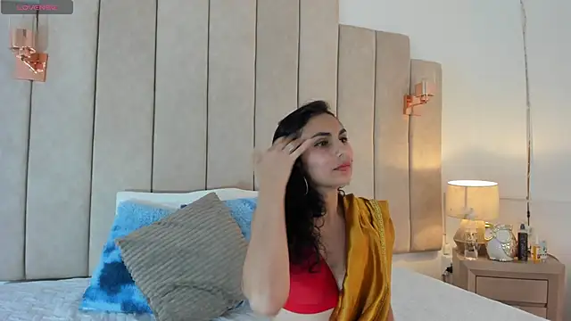 Snapshot of shaliny_ chatting on 2, 5, 2026 shaliny online show from 2, 5, 2026