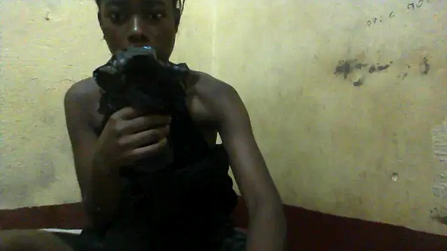 Snapshot of Rerpuss1 chatting on 3, 6, 2026 Rerpuss1 online show from 3, 6, 2026