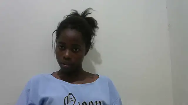 Snapshot of Rerpuss1 chatting on 6, 6, 2026 Rerpuss1 online show from 6, 6, 2026