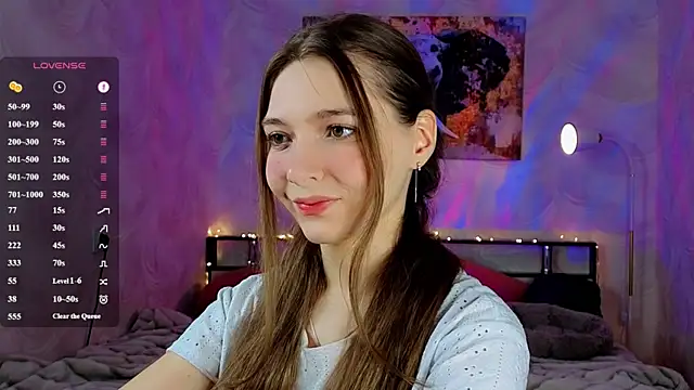 AuraLune   online show from 19, 6, 2026