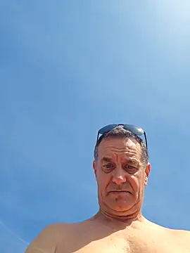 loulouferrari online show from 25, 4, 2026