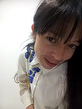 Snapshot of dulce_loba chatting on 22, 4, 2026 dulce loba online show from 22, 4, 2026