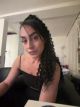 CurlyRouge online show from 12, 5, 2026