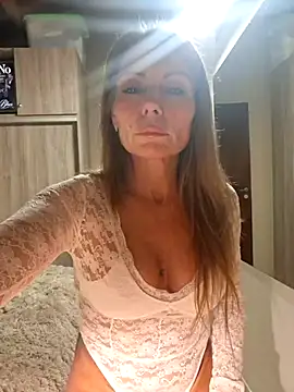 prretty15 online show from 28, 7, 2026