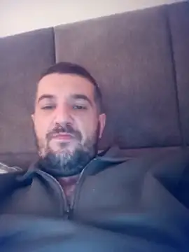 Snapshot of CrawlingHalacha chatting on 13, 4, 2026 CrawlingHalacha online show from 13, 4, 2026