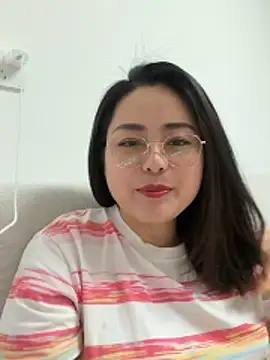Snapshot of orangeoneday chatting on 19, 5, 2026 orangeoneday online show from 19, 5, 2026