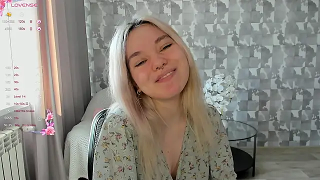 Anna Delon online show from 23, 4, 2026