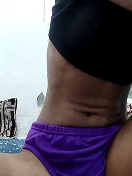 Snapshot of Alisha_Queen55 chatting on 16, 4, 2026 Alisha Queen55 online show from 16, 4, 2026