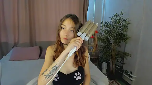 Snapshot of alis_tauber chatting on 17, 7, 2026 alis tauber online show from 17, 7, 2026