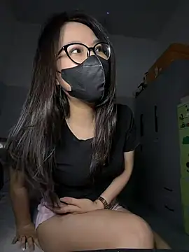 Snapshot of ZzyzyZ-009 chatting on 15, 5, 2026 ZzyzyZ-009 online show from 15, 5, 2026