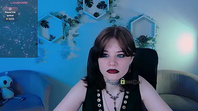 Snapshot of nikki_kiss_ chatting on 19, 6, 2026 nikki kiss online show from 19, 6, 2026
