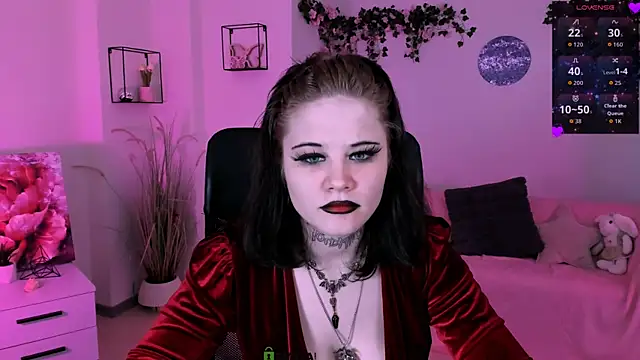Snapshot of nikki_kiss_ chatting on 9, 7, 2026 nikki kiss online show from 9, 7, 2026
