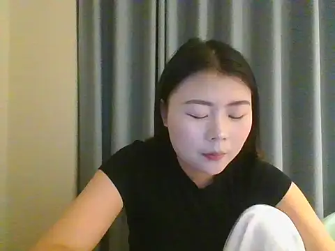 Snapshot of HJW2002 chatting on 14, 4, 2026 HJW2002 online show from 14, 4, 2026