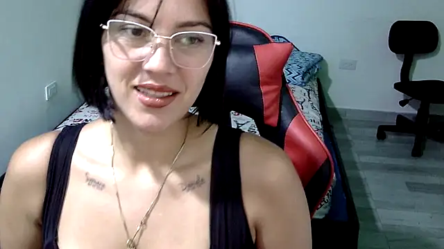 Snapshot of Bandida553 chatting on 18, 6, 2026 Bandida553 online show from 18, 6, 2026