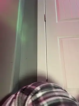 Islandmamita online show from 6, 5, 2026