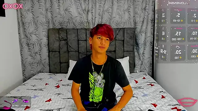 Snapshot of IhanKing chatting on 9, 7, 2026 IhanKing online show from 9, 7, 2026